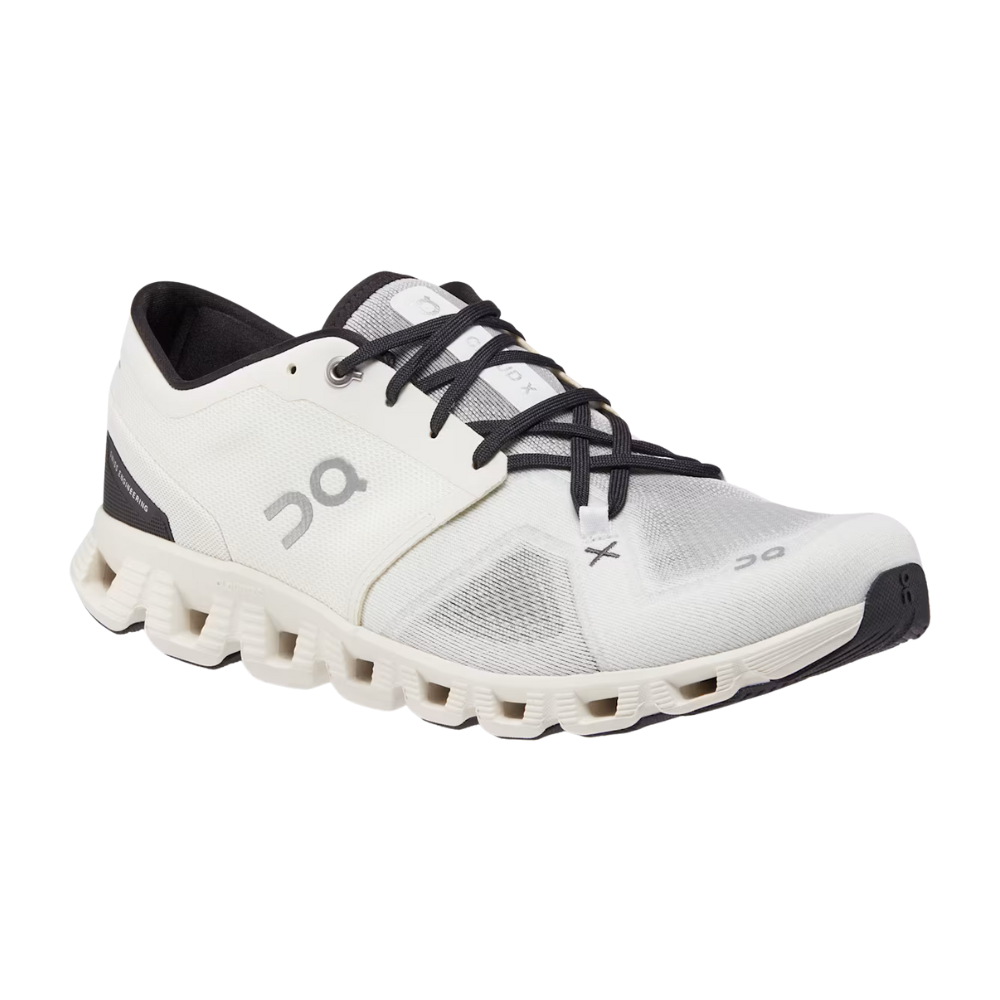 On Cloud X 3 - Ivory / Black