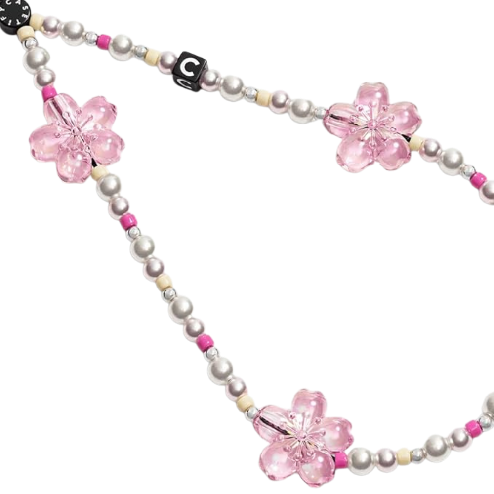 Casetify Strap de Mano Sakura Pearl Pink detalle - flores sakura rosadas cristal con perlas blancas y cuentas Casetify