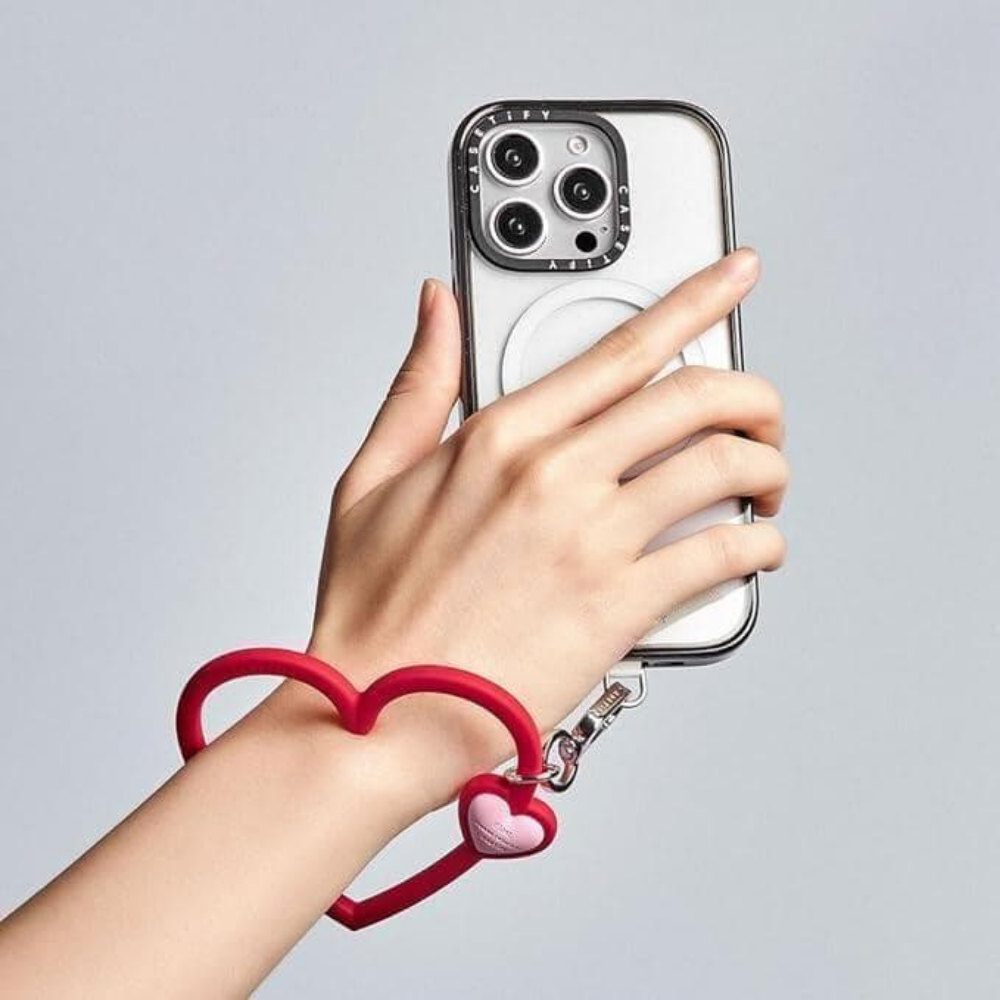 Casetify Strap Heart  – Red Romance