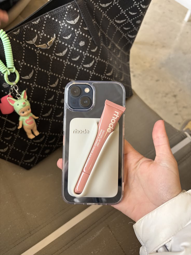 Rhode Snap-On Lip Case MagSafe | Accesorios Guatemala – Moda Para Ti